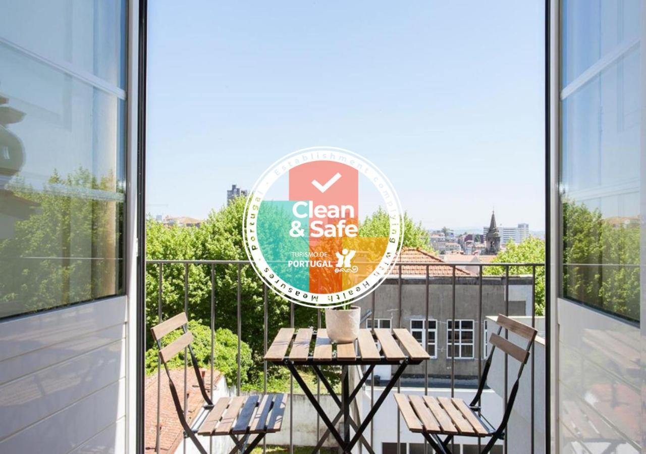 Liiiving In Porto | Central Secret Balcony Exterior photo